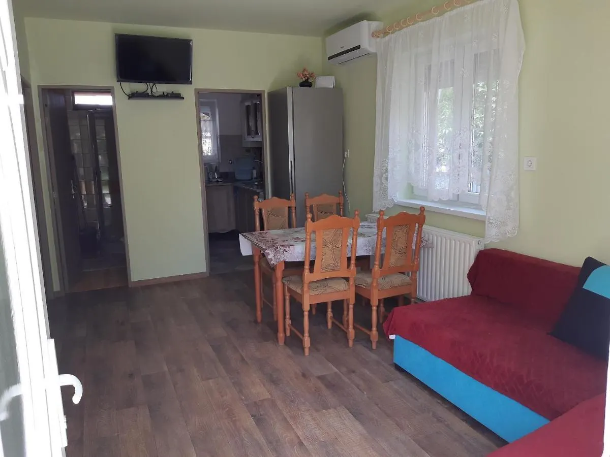 Rózsa Apartment Hajdúszoboszló 0*,  Magyarország